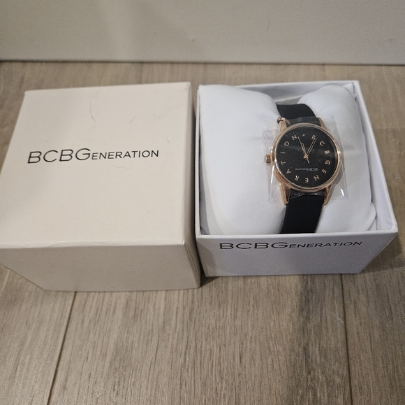 BCBGeneration watch ⚫️ - brand new - Picture 3 of 5